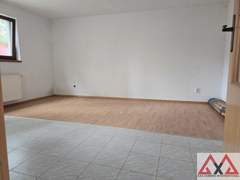 Nicolae Grigorescu, Trapezului, teren 794 mp