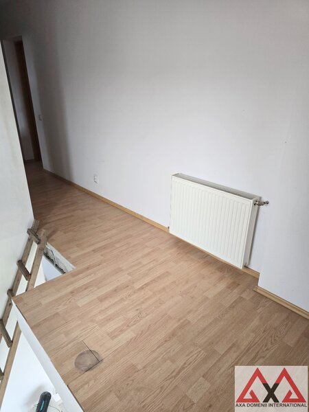 Nicolae Grigorescu, Trapezului, teren 794 mp